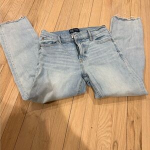 GAP Women's Cropped Light Blue Jeans